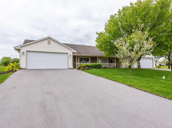 1105 West York STREET, Oak Creek, WI 53154