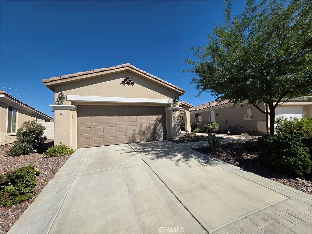 2 bed, 1463 sqft, $6,500 — Photo 2