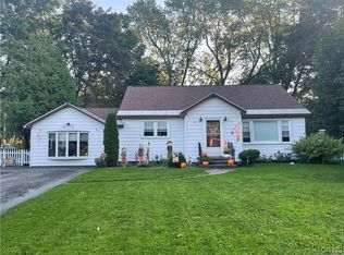 97 Westmoreland St, Whitesboro, NY 13492