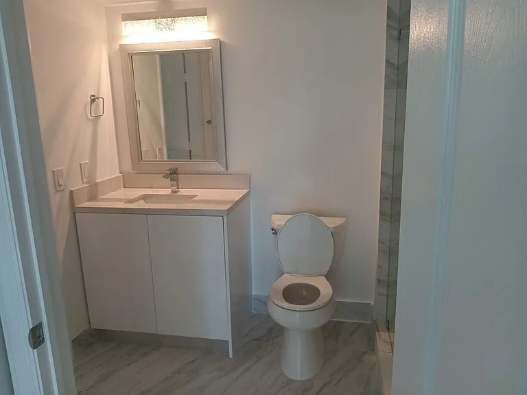 1155 Brickell Bay Dr #701 — Photo 34