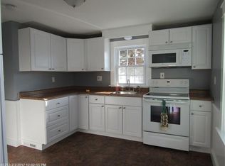 65 Wentworth St, Biddeford, ME 04005