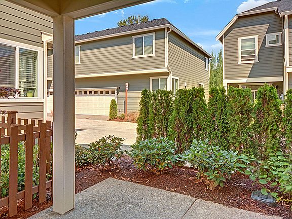 2nd image of 12617 177th Ave NE #A