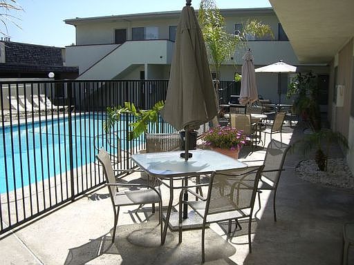2nd image of 8282 Atlanta Ave APT 5
