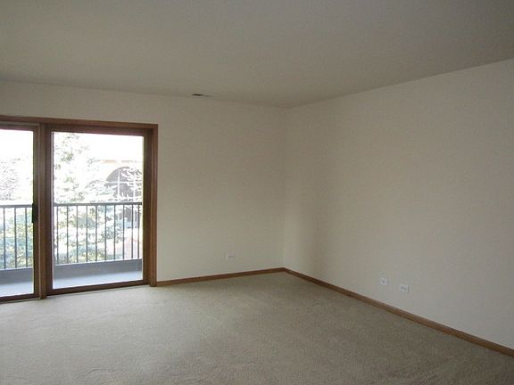 4th image of 13436 E Circle Dr APT 412