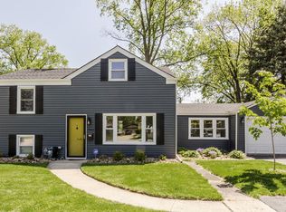 943 S Norbury Ave, Lombard, IL
