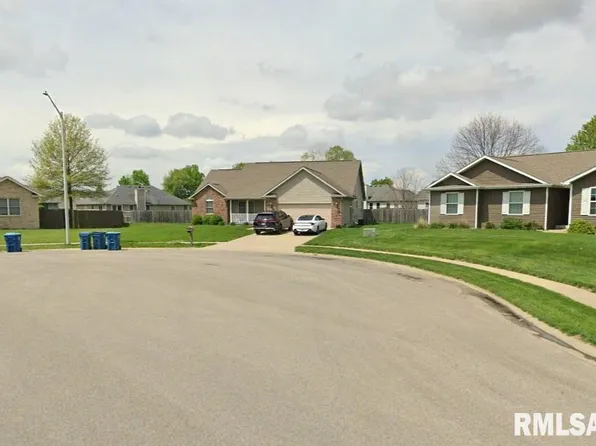 235 Possum Pass Ct, Sherman, IL 62684