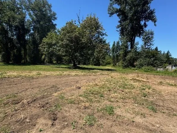 2 152nd Street E, Tacoma, WA 98446