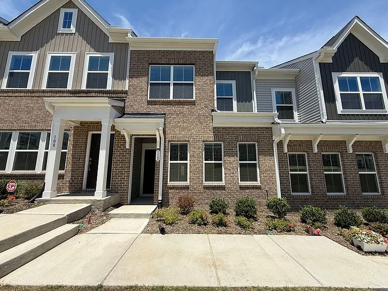 112 Silver Fir Ln — Photo 1