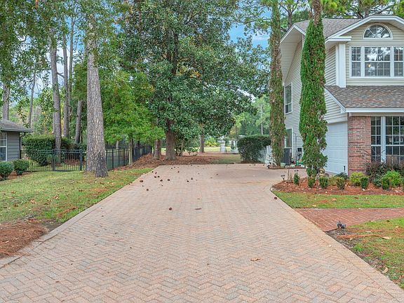 4th image of 153 Baywind Dr
