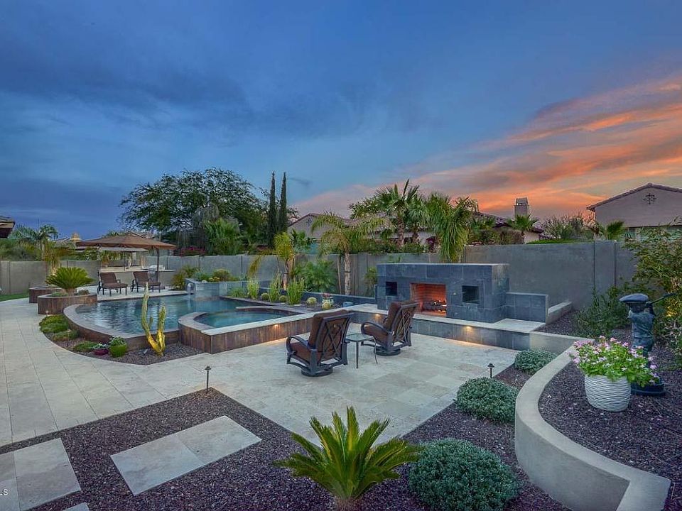 1st image of 12807 W Via Caballo Blanco Dr