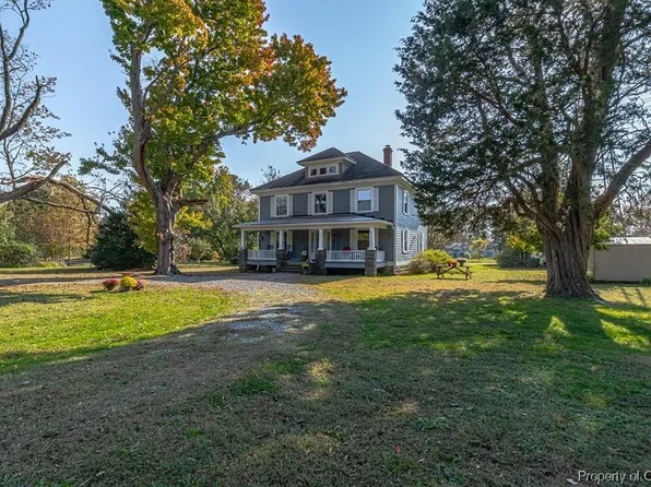 1318 Sandy Point Rd, Heathsville, VA 22473