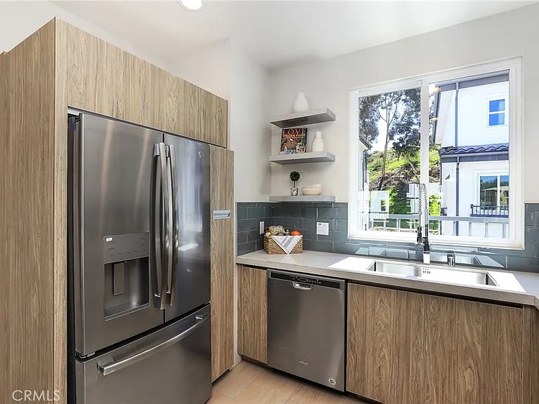 15 Turnberry Ln — Photo 17