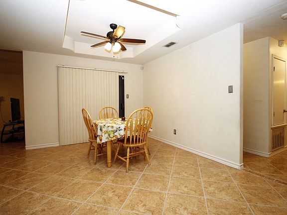 3rd image of 4213 Aspen Grove Dr