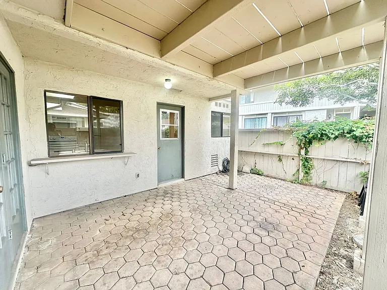 3946 Camino Lindo — Photo 10