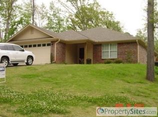 1707 Azalea St, Gilmer, TX 75644