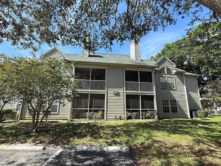 6112 Westgate Dr #101 — Photo 2