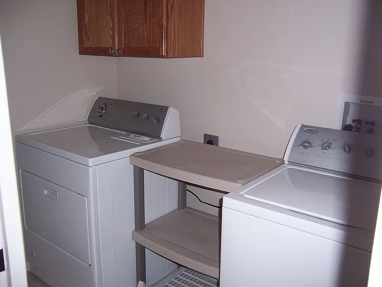 863 SE Bayshore Cir — Photo 15