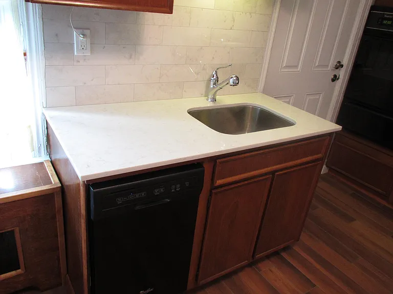41 Howard St — Photo 4
