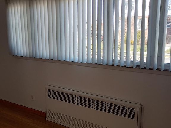 4th image of 95-99 161st Ave #1