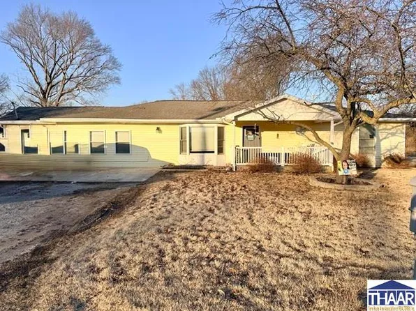 1837 W Oak Grove Dr, Terre Haute, IN 47802