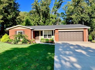 114 Woodcrest Dr, Marietta, OH 45750