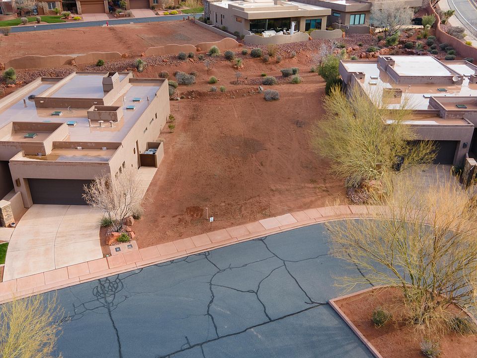 1st image of 2085 Tuweap Dr #16