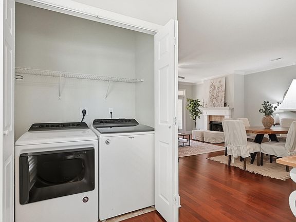 4th image of 6752 Palms Ct