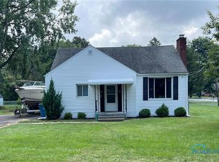 5904 Plympton Cir, Oregon, OH