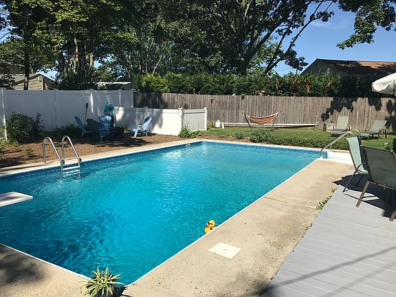 16x32 pool 