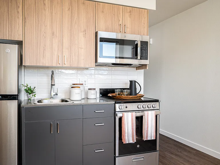 1840 Garden | Studio I Kitchen