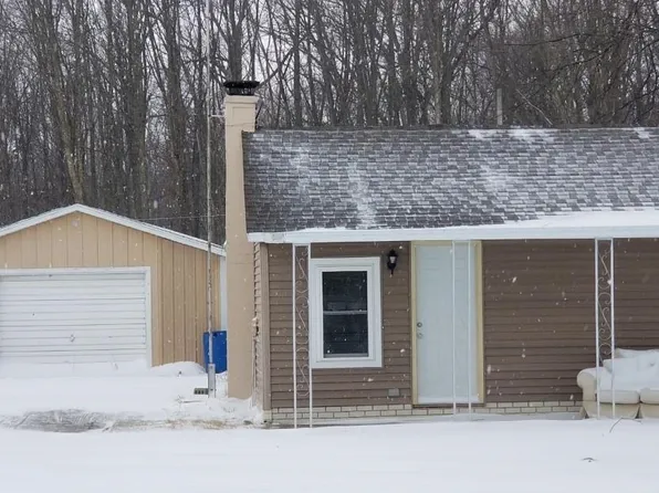 4331 Quanicassee Rd, Fairgrove, MI 48733