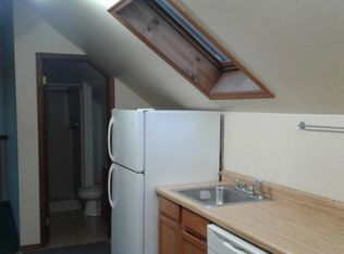 124 N 9th St #2R, Stroudsburg, PA 18360