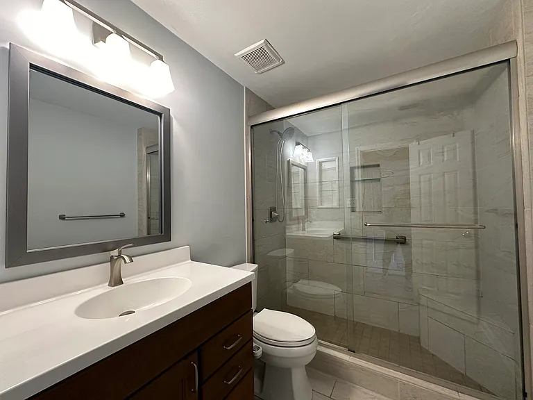 909 Chigwell Rd — Photo 22