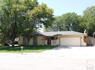 8 Goldweed Ct, Pueblo, CO 81001