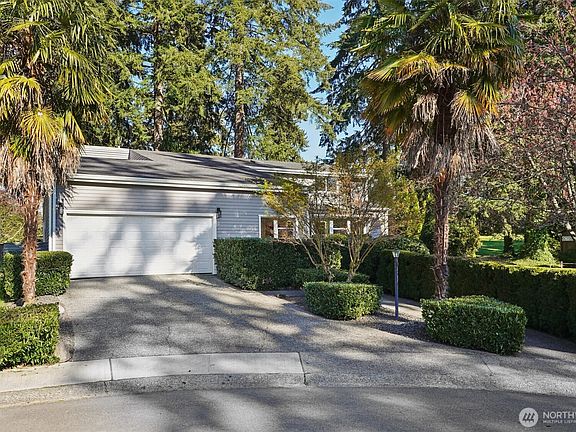 2nd image of 32100 32nd Avenue SW