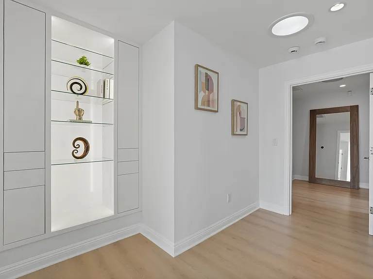 7923 Electra Dr — Photo 9