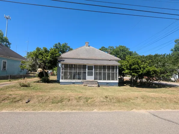 418 Mims St, Edgefield, SC 29824