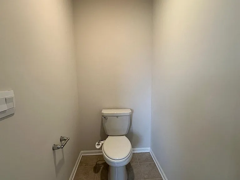 509 Yellow Fox Rd — Photo 10
