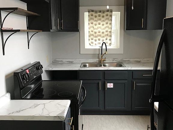 5th image of 1412 Armstrong Ave APT 2