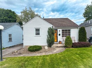 221 Parkgate Ave, Youngstown, OH 44515