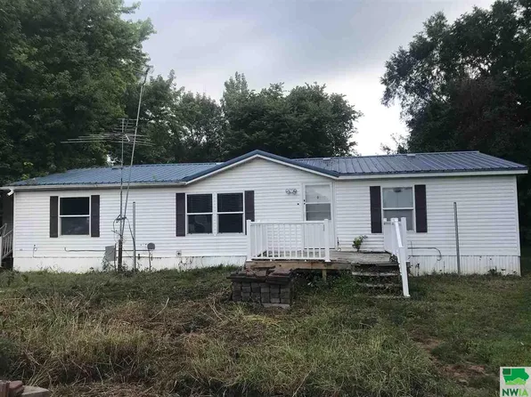 46870 Main St, Burbank, SD 57010