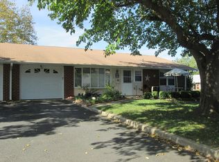 1157A Argyll Cir, Lakewood, NJ 08701
