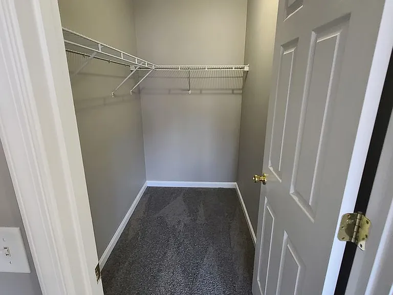 370 Viewpoint Way — Photo 25
