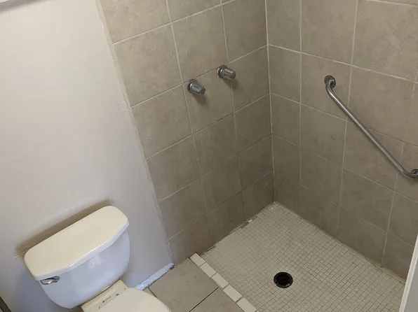 Villa Del Rey Apartment Homes, 4302 E Fairmount St #3d1268627, Tucson, AZ 85712