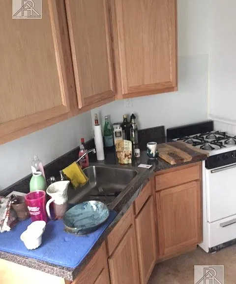 5 Walbridge St #4 — Photo 3