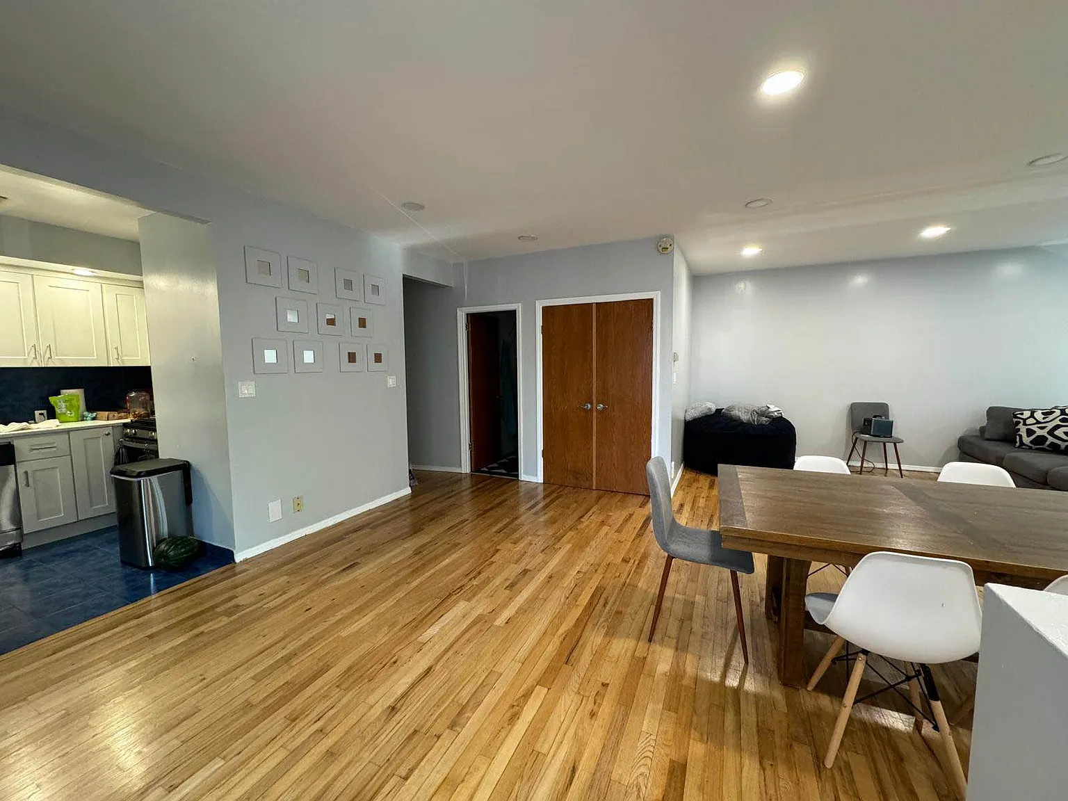 2516 Hubbard Street — Photo 3
