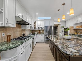 22562 Alcalde Rd, Cupertino, CA 95014