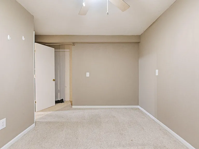 852 N Dometrorch Rd — Photo 13