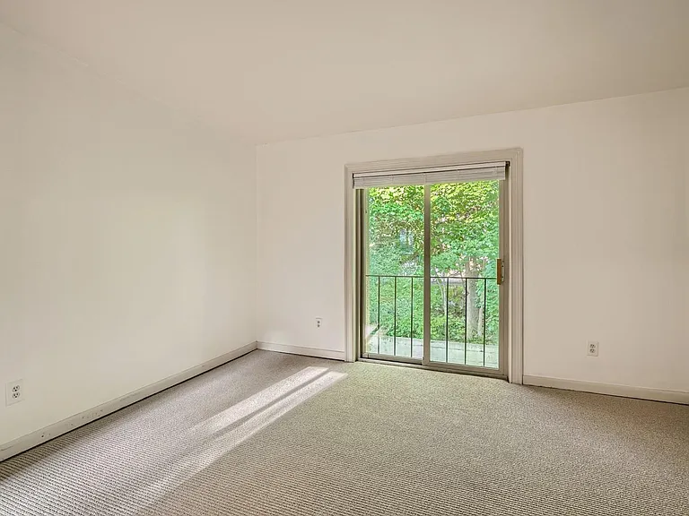 1331 S Ponce De Leon Ave NE — Photo 16