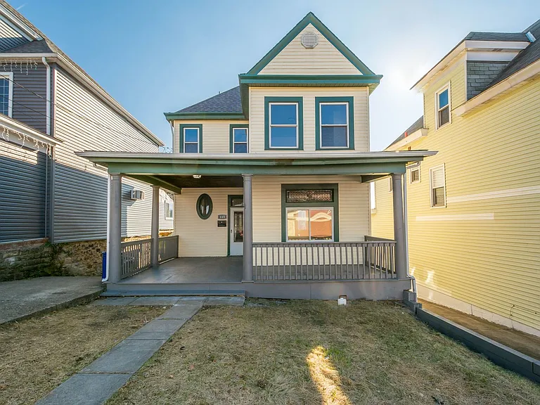 115 W Cherryhill St — Photo 4